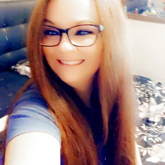 Meet your Posher, Laci - Picture 1 of 1